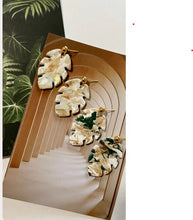 Load image into Gallery viewer, BRIELLE EARRINGS