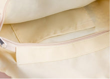 Load image into Gallery viewer, STRAW CIRCLE TOTE