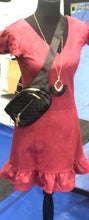 Load image into Gallery viewer, QUILTED BELT SLING BUM BAG