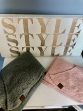 Load image into Gallery viewer, CC BOUCLE SCARVES