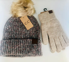 Load image into Gallery viewer, CC POM BEANIE