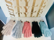Load image into Gallery viewer, HEATHERED TOUCH GLOVES
