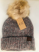 Load image into Gallery viewer, CC POM BEANIE