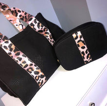 Load image into Gallery viewer, LEOPARD NEOPRENE TOTE