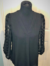 Load image into Gallery viewer, V Neck Solid Long Sleeve Top
